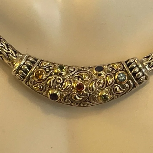 Elegant Silver Necklace with Gem Accents